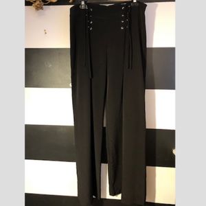 JUNE AND HUDSON Black wide leg pants w/ Laces